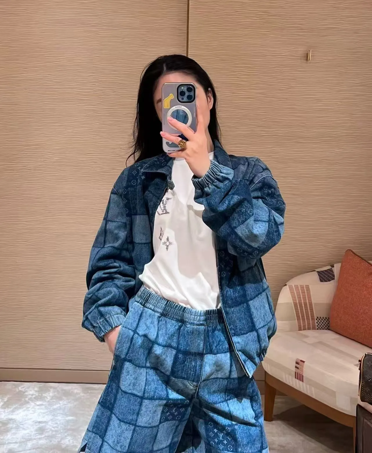 Louis Vuitton/